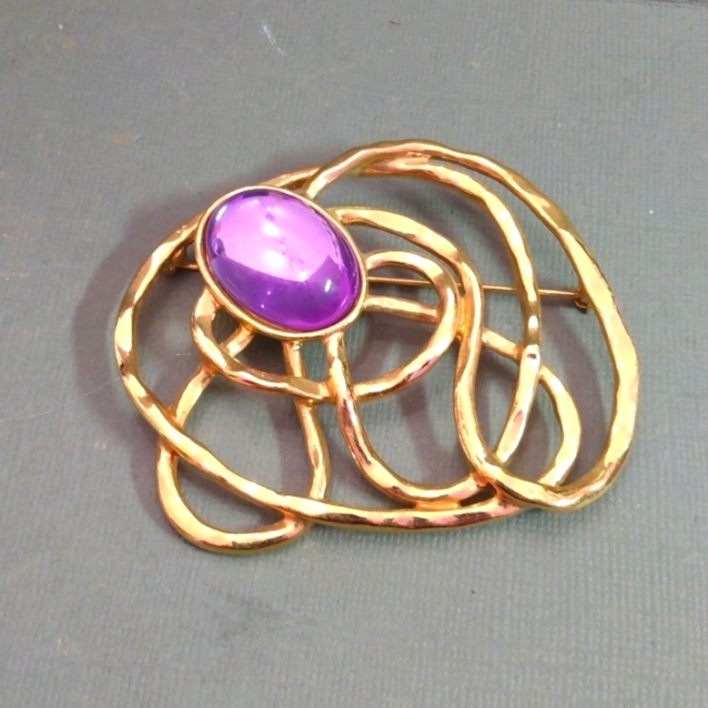 Large Gold Tone Abstract Brooch.  Purple Cabochon Statement Pin D
